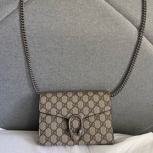 GUCCI Dionysus GG Crossbody Bag/Clutch with removable chain